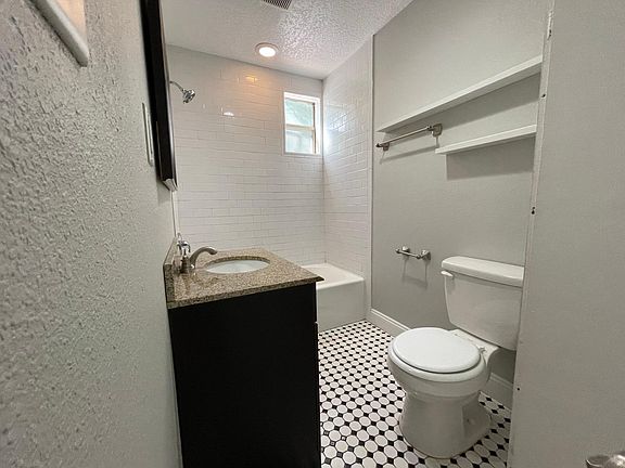 5th image of 2512 Kilgore St #2512