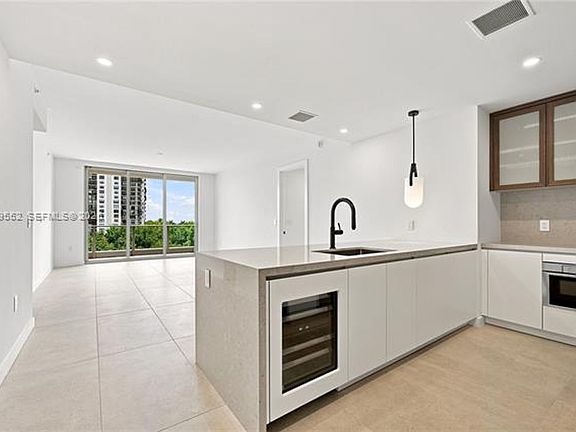 3rd image of 2200 Brickell Ave #Cu-413