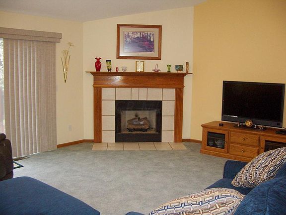 4th image of 6697 Hilmar Dr