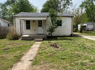 1121 N Park Ave, Springfield, MO 65802