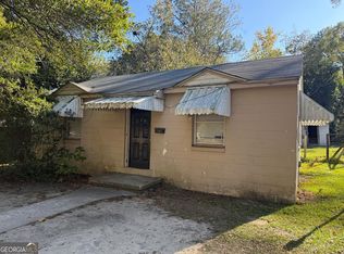 724 E 6 1/2 St #22, Tifton, GA 31794