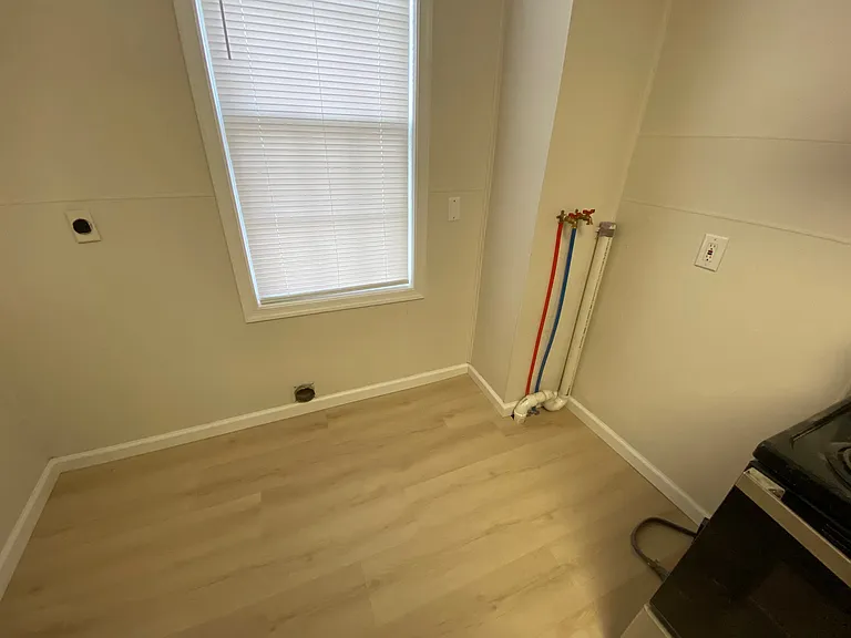 507 E Main St #2 — Photo 7