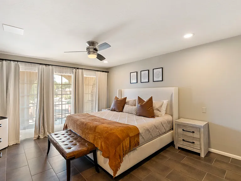7802 E Mackenzie Dr — Photo 3