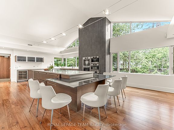 5th image of 55 Willingdon Rd