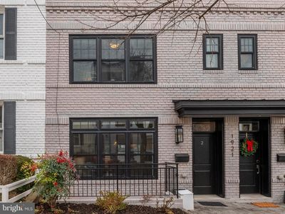 1921 35th Pl NW APT 2, Washington, DC, 20007