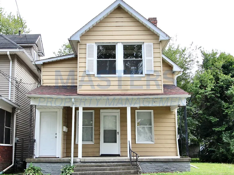 2563 Foraker Ave — Photo 1