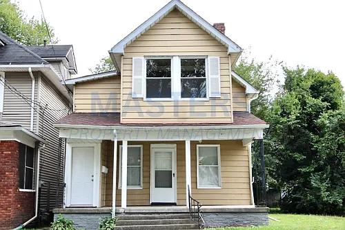 2563 Foraker Ave Photo 1