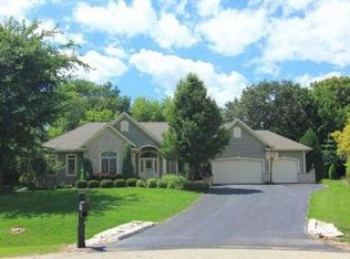 6928 Kenzie Ct, Waterford, WI 53185