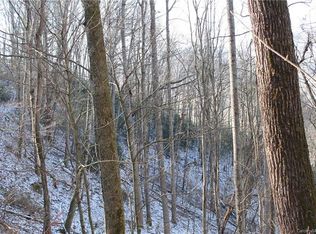 15 Penny Ln, Waynesville, NC 28785