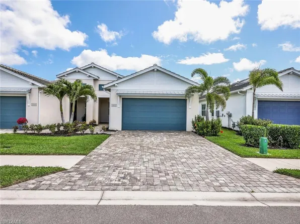 9052 Saint Lucia DR, NAPLES, FL 34114