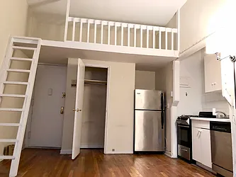 Rented by ONE Manhattan Real Estate