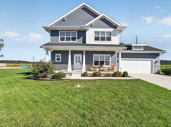 1417 Schoepp Ln, Cross Plains, WI 53528