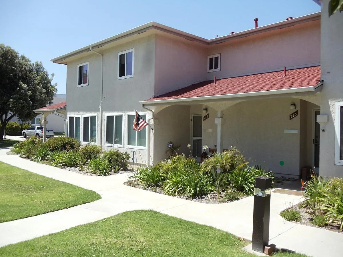 TVC - LA Air Force Base — Photo 1