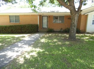 403 S Bouldin St, Hamilton, TX 76531