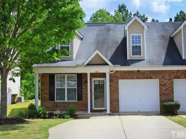 521 Woodson Dr, Clayton, NC 27527