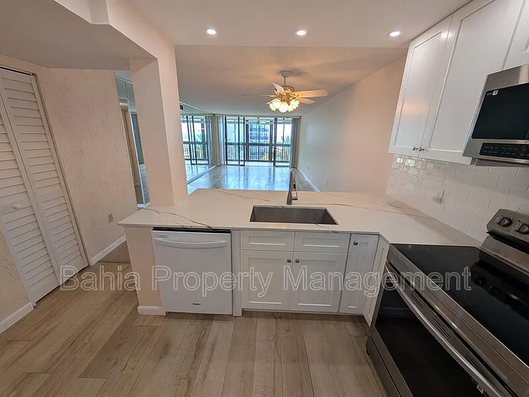 18304 Gulf Blvd #406 — Photo 5