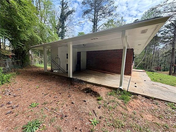 5th image of 2647 Butner Rd SW