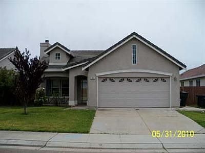 1st image of 10 Beaucanon Ct