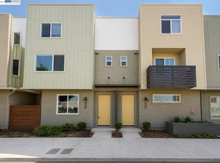 977 24th St, Oakland, CA 94607