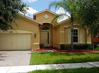 19511 S Whitewater Ave, Fort Lauderdale, FL 33332