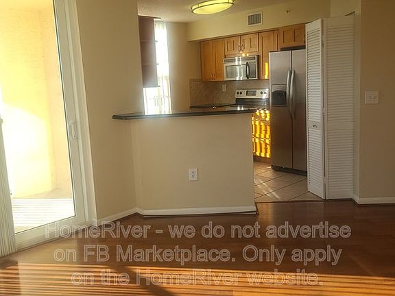 5th image of 520 SE 5th Ave APT 1510