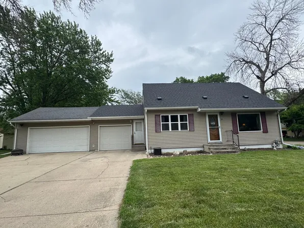 955 S 3rd Ave, Albert Lea, MN 56007