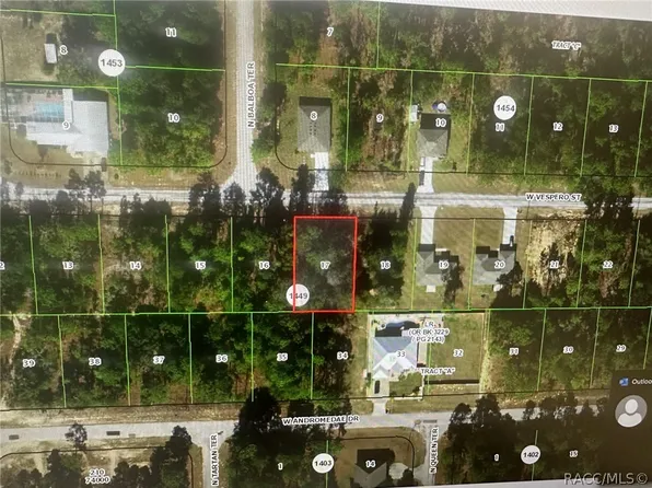 2498 W Vespero St, Citrus Springs, FL 34433