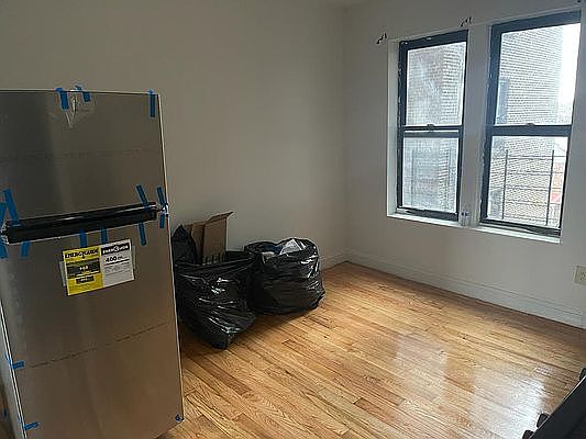 2nd image of 2723 Barnes Ave APT 5D
