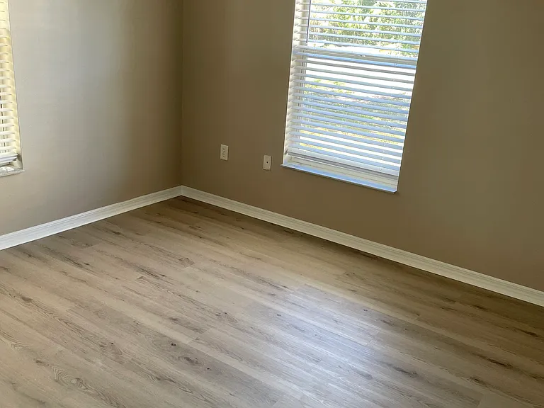 10331 Kidron Ave #B — Photo 5