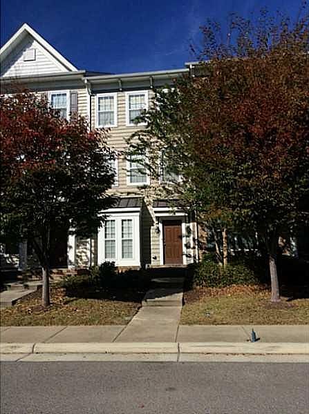 1st image of 3182 Greenwood Dr