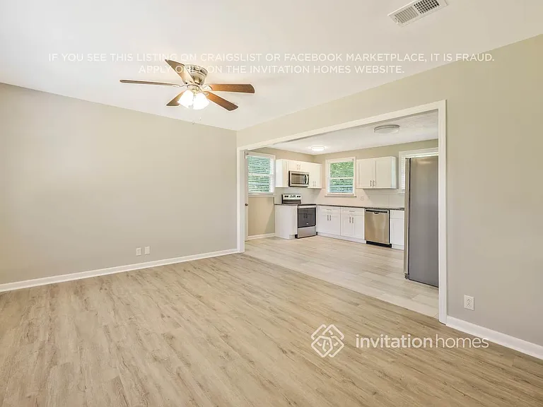 118 Robinhood Cir — Photo 5