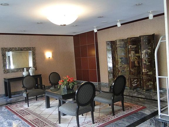 5th image of 11101 Queens Blvd #14D