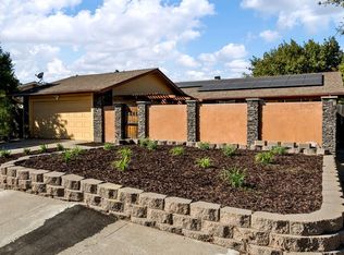 3401 Bridle Path Ln, Modesto, CA 95356