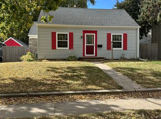 2315 S Hawthorne Ave, Sioux Falls, SD 57105