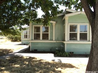 10830 Pioneer Ave, Oakdale, CA 95361