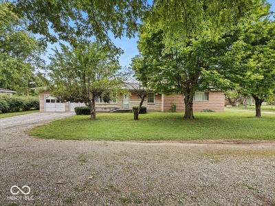206 W Boggstown Rd, Shelbyville, IN, 46176