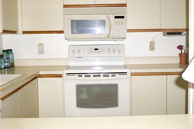 Kitchen with Upgraded Appliances