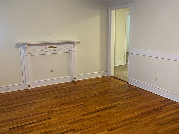 5th image of 3412 S Church St