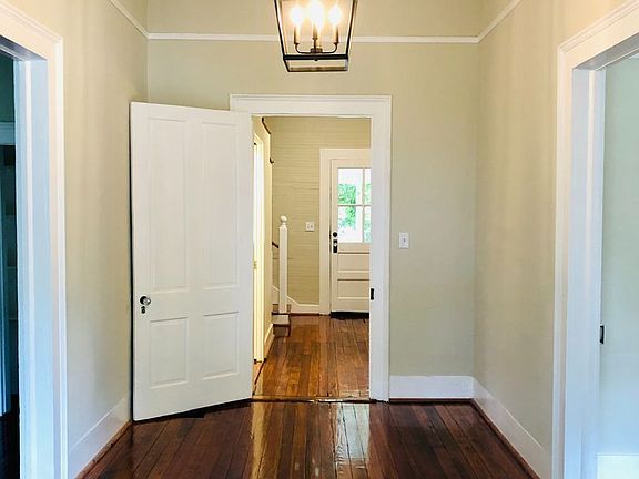 506 Plum St, Madison, GA 30650 | Zillow