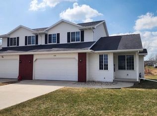 4729 Fox Grove Rd, Sheboygan, WI 53081