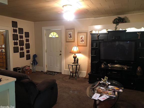 3rd image of 717 Garland Ave