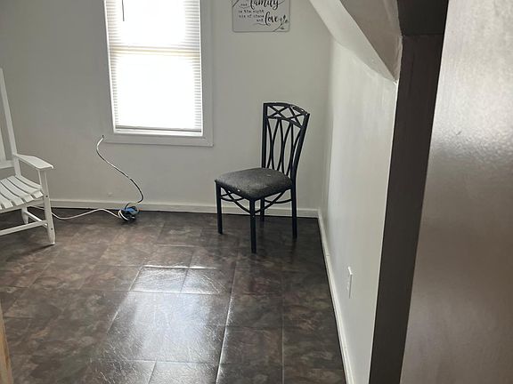 3rd image of 571 E 38th St #3