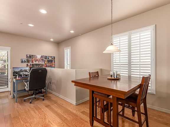 4th image of 20660 N 40th St Unit 2022