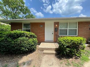 208 SW 6th St, Blue Springs, MO 64014