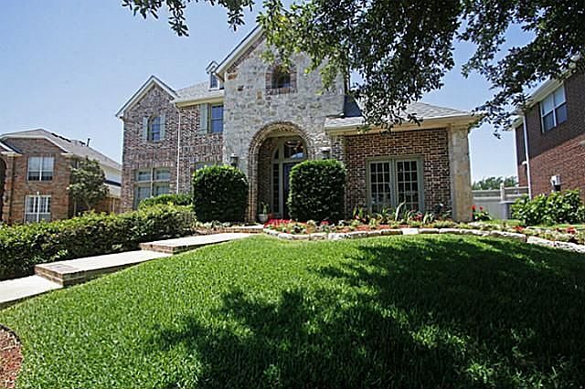 1st image of 5956 Sandhill Cir