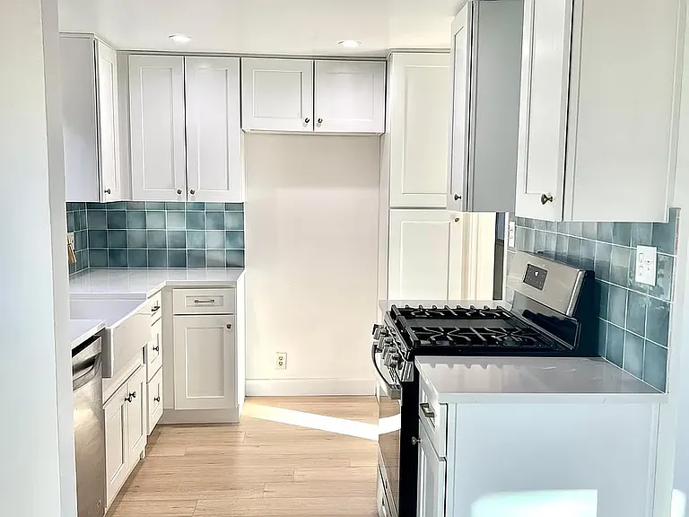 106 E Avenida Ramona #A — Photo 16