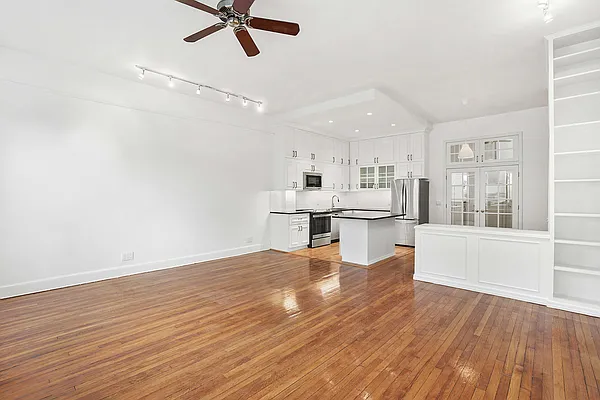 Sold by Compass | media 8