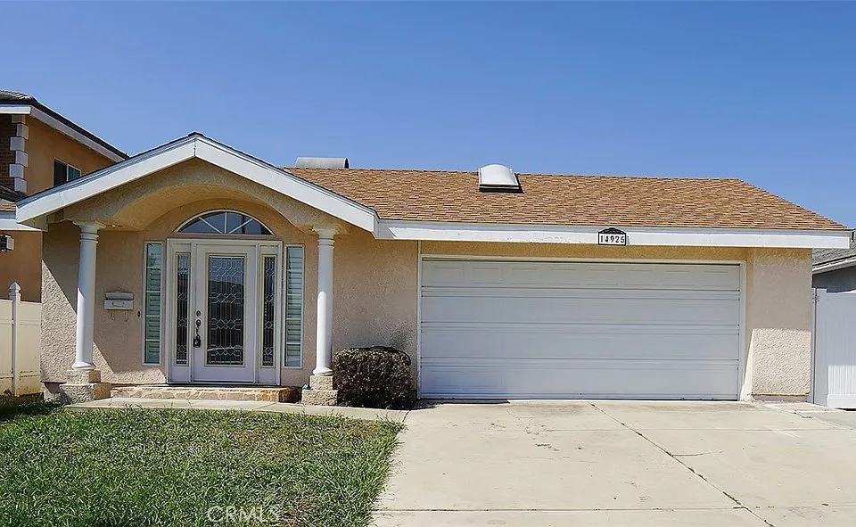 14925 Laurelgrove Cir