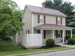 714 W 1st St, Williamsburg, PA 16693
