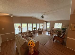 1201 Buena Vista Dr, North Fort Myers, FL 33903